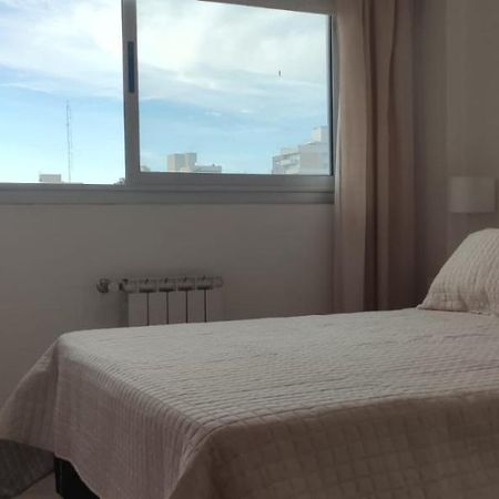Ferienwohnung Temporario La Plata, Frente A Plaza Malvinas! Unico! Con Cochera Opcional! Exterior foto