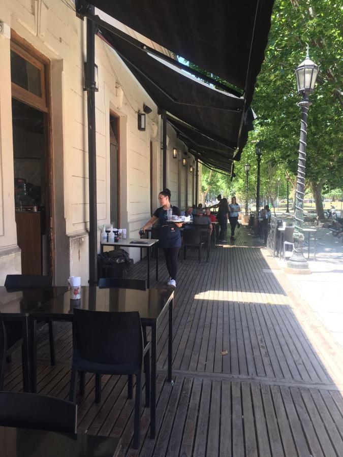 Ferienwohnung Temporario La Plata, Frente A Plaza Malvinas! Unico! Con Cochera Opcional! Exterior foto